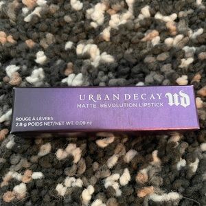 Urban decay matte tilt lipstick